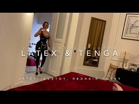 ❤️ Zrzavá nevlastní sestra v latexovém kostýmu, kterou šuká nevlastní bratr ❤️  Sex u porna cs.shufflesex.ru ﹏
