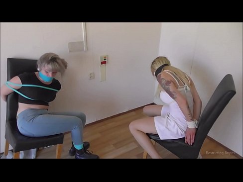 ❤️ Závislá / svázaná a s roubíkem / dáma v nesnázích ❤️  Sex u porna cs.shufflesex.ru ﹏